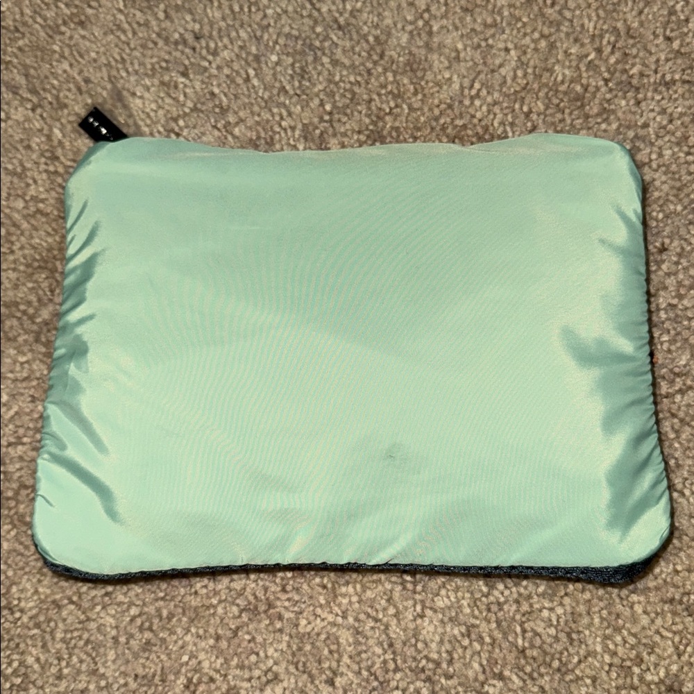 Caraa Drawstring Bag - Picture 3 of 6